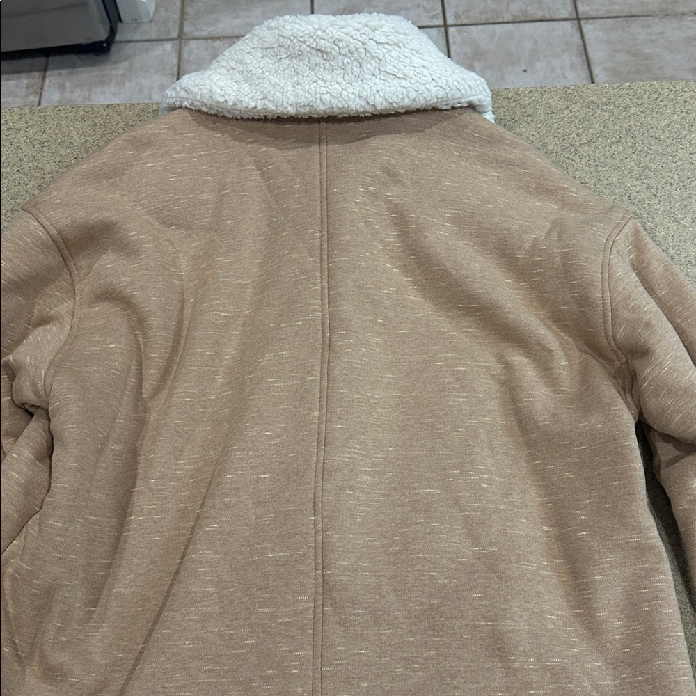CAbi Style 3908 | CAbi McQueen Jacket Front Zip Coat Large - Picture 8 of 10